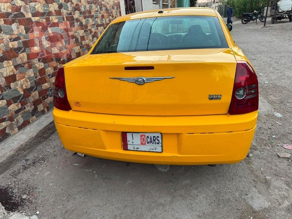كرايسلر 300